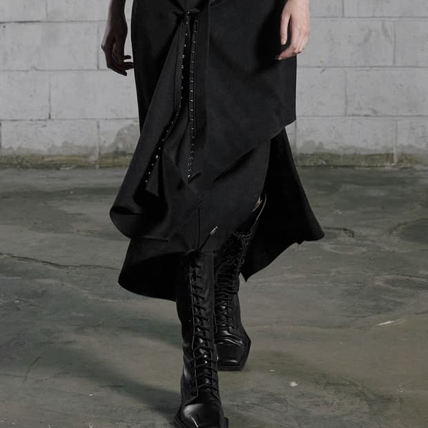 보헤미안서울 UNBALANCED DRAPE SKIRT