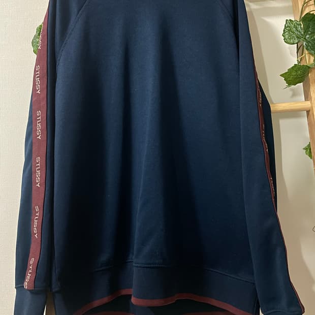 Stussy 스투시 맨투맨