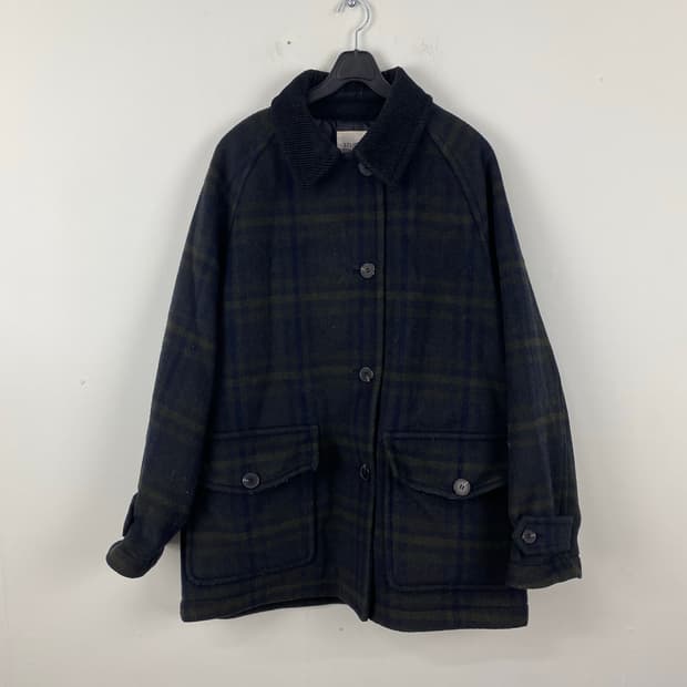 스튜디오 톰보이 블랙와치 체크 울 숏코트