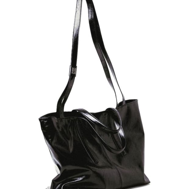 밈더워드로브 크랙 레더 빅 토트백 블랙