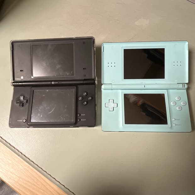 닌텐도 ds 블랙, 민트 , 포켓몬 블랙 칩
