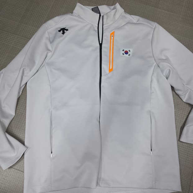 데상트 국가대표 트레이닝 집업