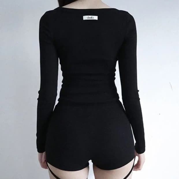 클라따 에센셜 베이직 티 블랙
