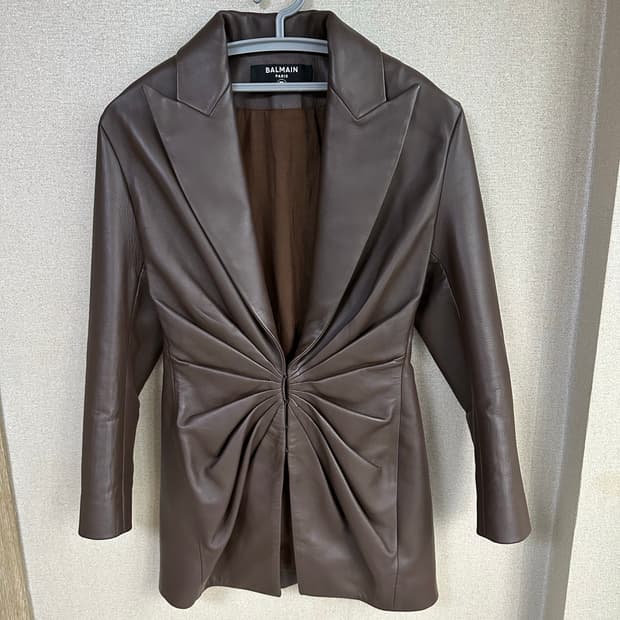 (정품)발망 브라운 가죽 자켓 34사이즈 44사이즈