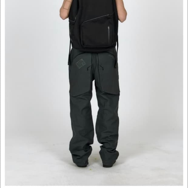 플라스틱 프로덕트 백팩