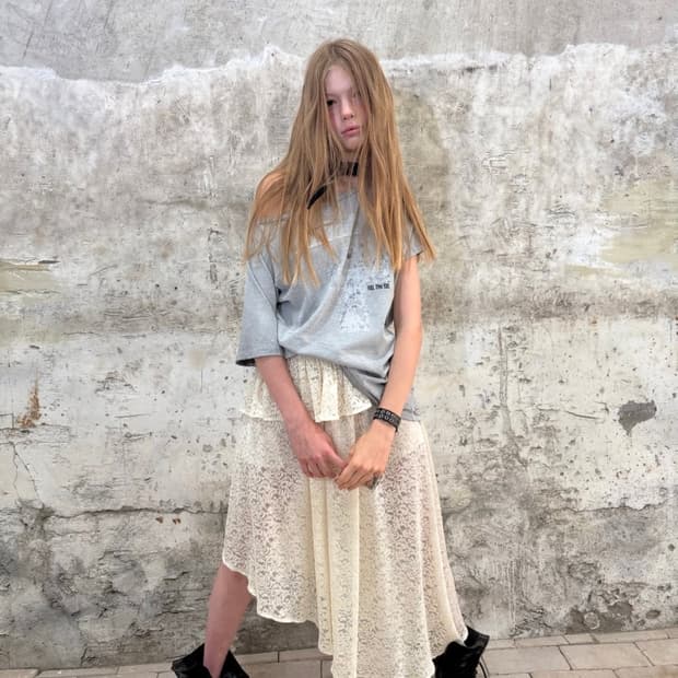 데어드 틸트 스커트 