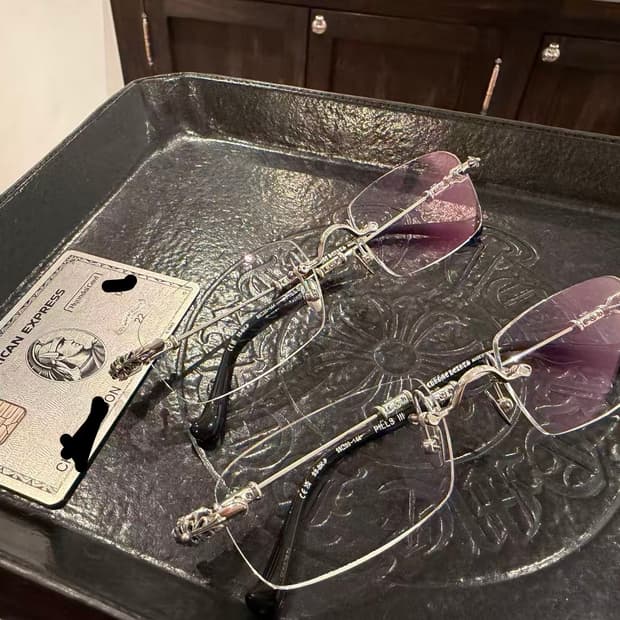 크롬하츠 필스3 샤이니실버