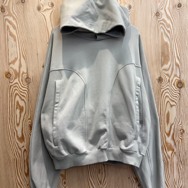 그레일즈 지오메트리 스냅 오버 후드티