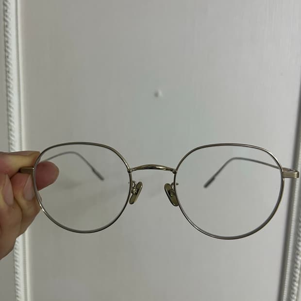 젠틀몬스터 요나 팝니다