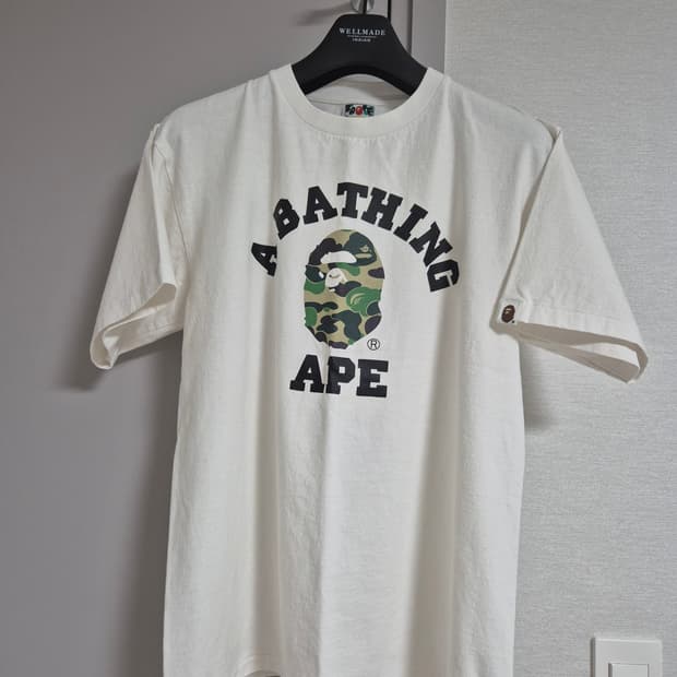 [L] 베이프 ABC 카모 컬리지 티셔츠 화이트 그린