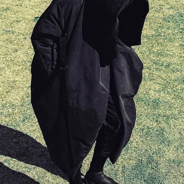 Julius 19aw Fixed Hooded Overcoat