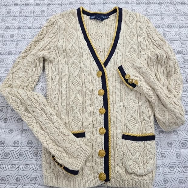 폴로 아이보리 가디건 ~55반