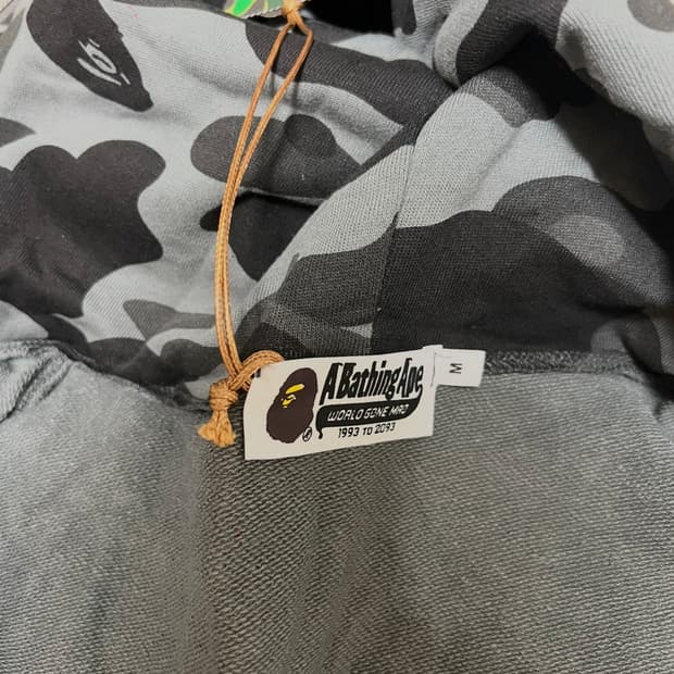 베이프 후드집업 