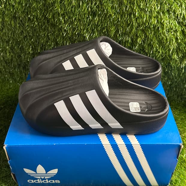 아디다스 아디폼 슈퍼스타 뮬 클라우드 블랙