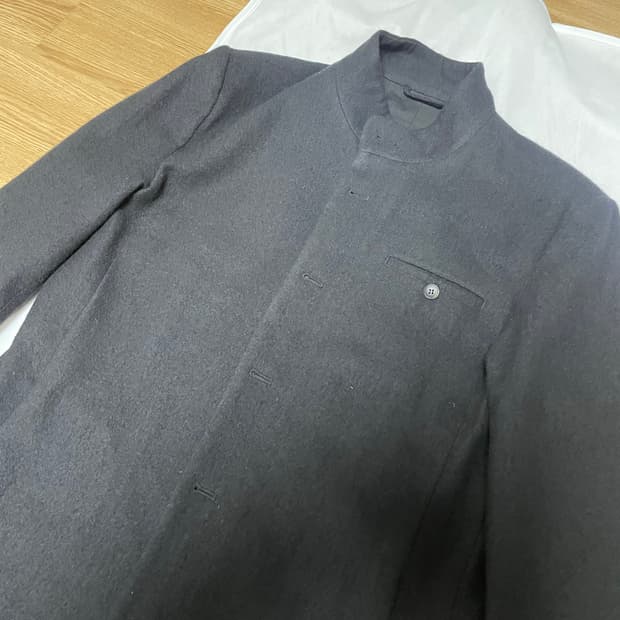 [4] 해칭룸 Stand Collar Coat Black