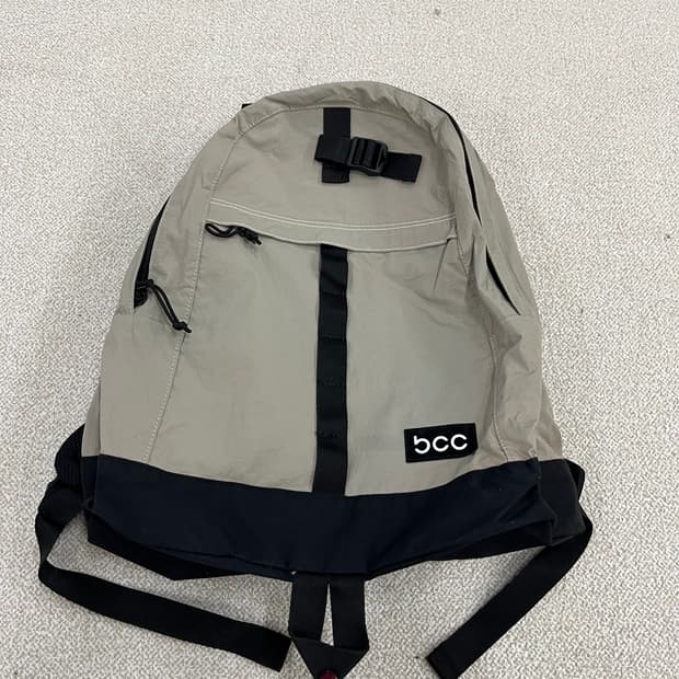 [실측확인] 블랙야크 블릿 BCC 캐주얼 백팩 가방 0119M1