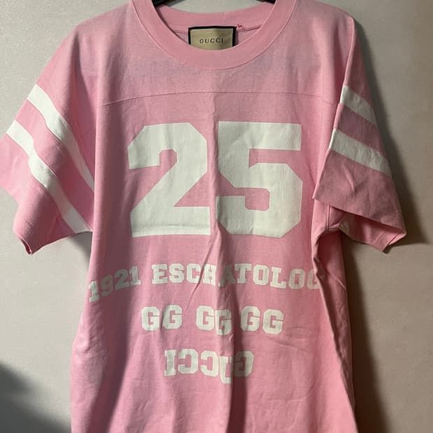 Gucci 반팔티