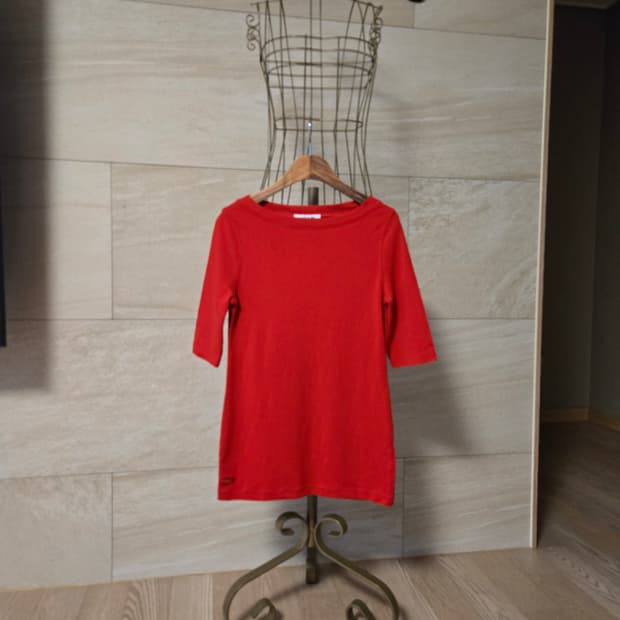 [34/90] 라코스테 여성 입술넥 반팔티