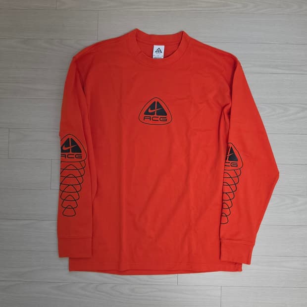 나이키 ACG 롱슬리브 오렌지