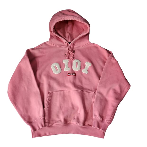 오아이오아이 후드티