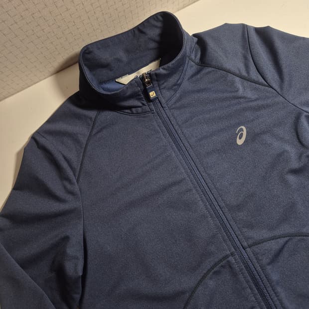 아식스 로고 져지