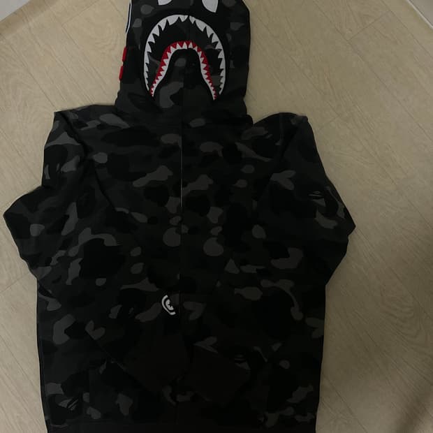 베이프 흑계 후드집업 /M