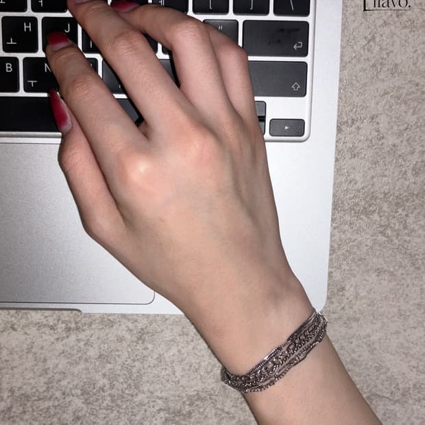 Ellavo Multi Edge Bracelet