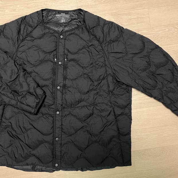 (4xl) 유니클로 화이트마운티니어링 경량 패딩