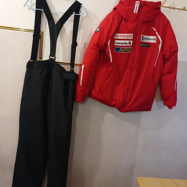 데상트 정품 남여공용 스키복 상하의 세트 (상 105, 하 L)