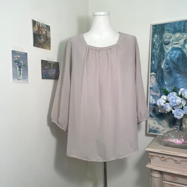 mute lavender beads point loose blouse