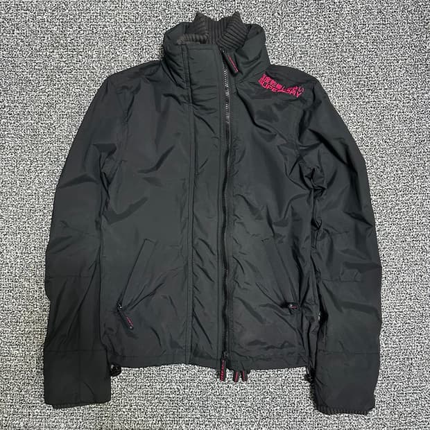 (S) 슈퍼드라이 블랙 바람막이 자켓