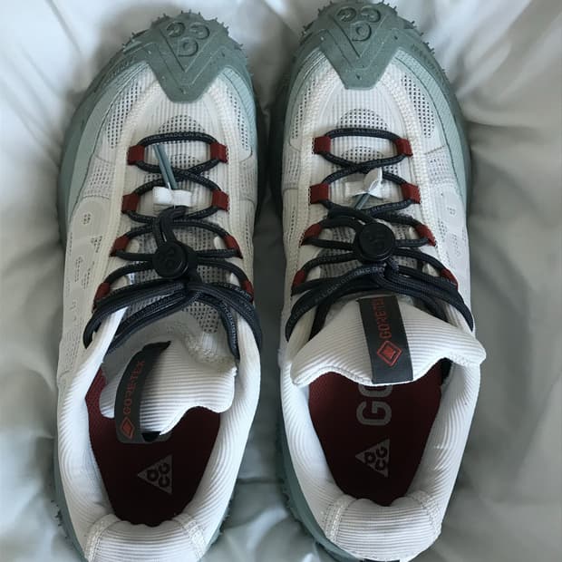 나이키 acg 마운틴 플라이2 고어텍스