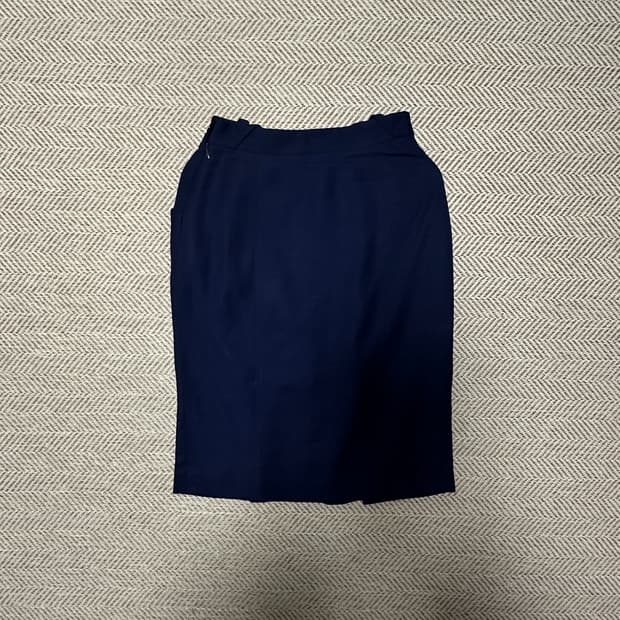 HERNO italy made skirt navy