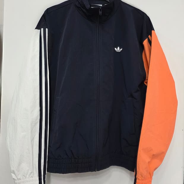 아디다스 쉐도우 트레포일 윈드브레이커 바람막이