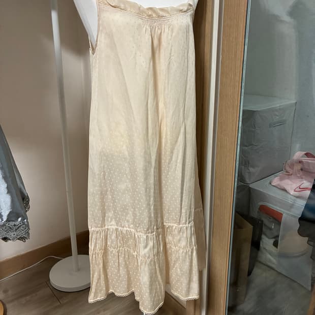 도트 슬리브리스