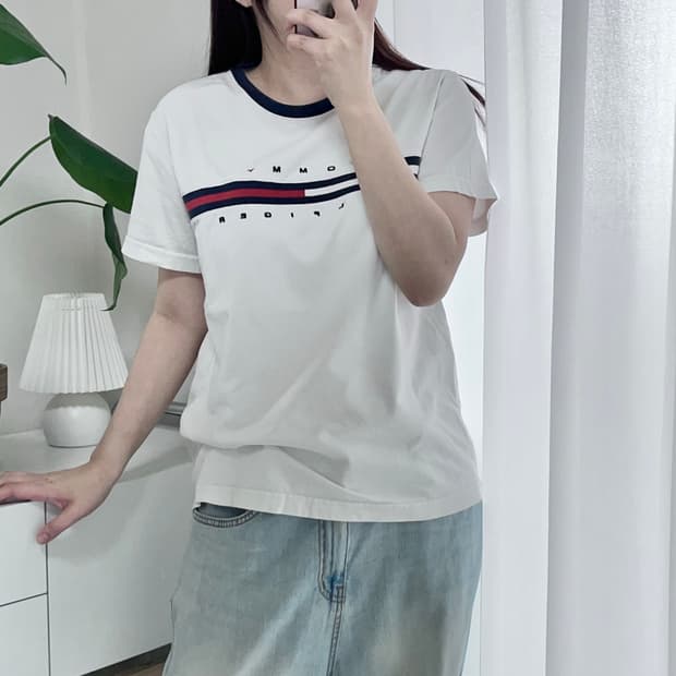 [정품] 타미 화이트 띠줄로고 라운드 반팔티 [ M ]