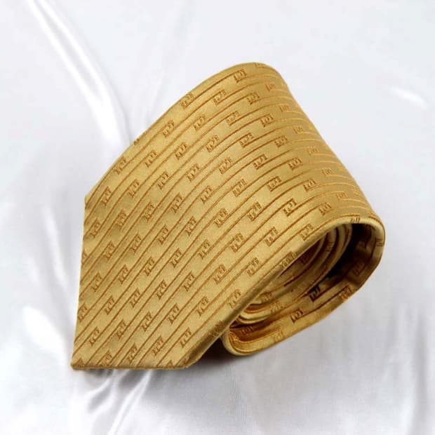 펜디 8.9cm S등급 남자 명품 넥타이