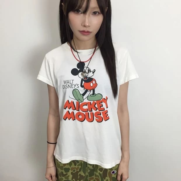 UNIQLO UT Retro Mickey Mouse Tee
