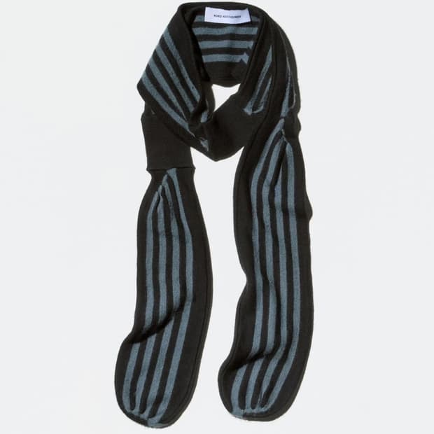 키코 코스타디노브 솔릭스 스카프