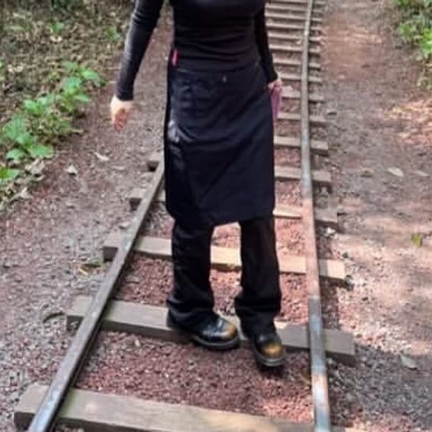 준야와타나베 꼼데 스커트