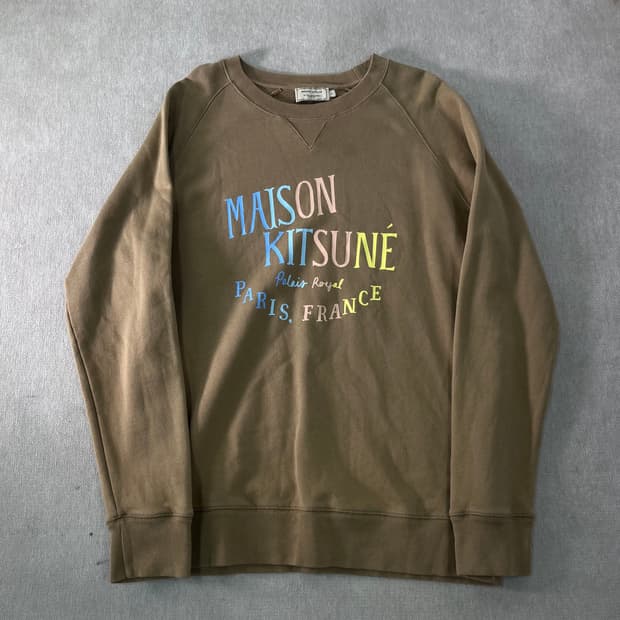 100 메종키츠네 24FW 빅로고 베이지 맨투맨