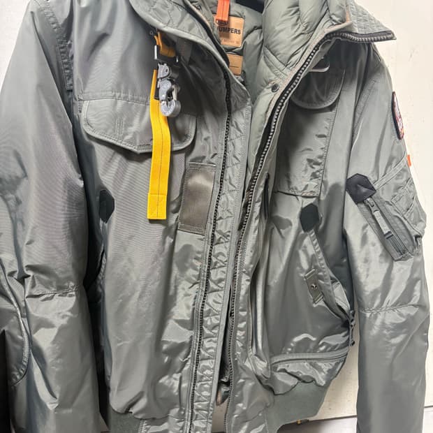 파라점퍼스 봄버패딩 마스터피스