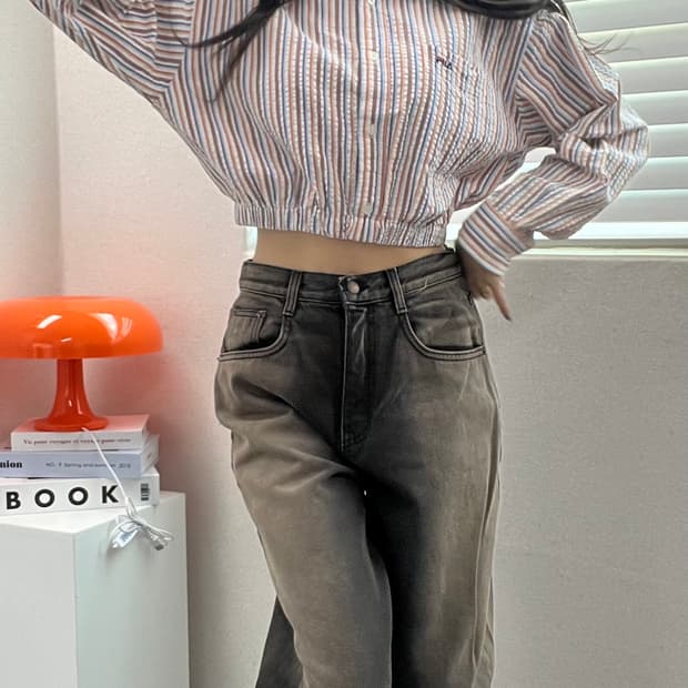 (WOMEN)휠라 크롭 셔츠-M781