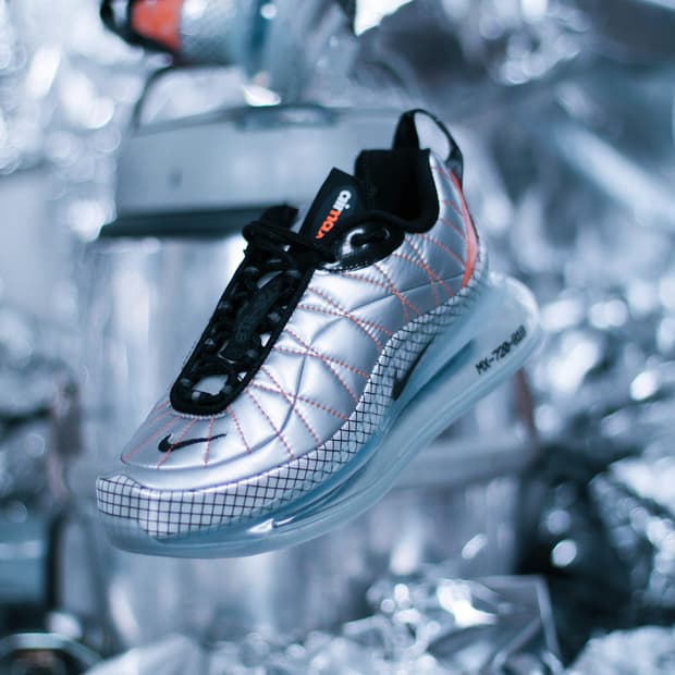 나이키 MX-720-818 '메탈릭 실버' (Nike MX-720-818