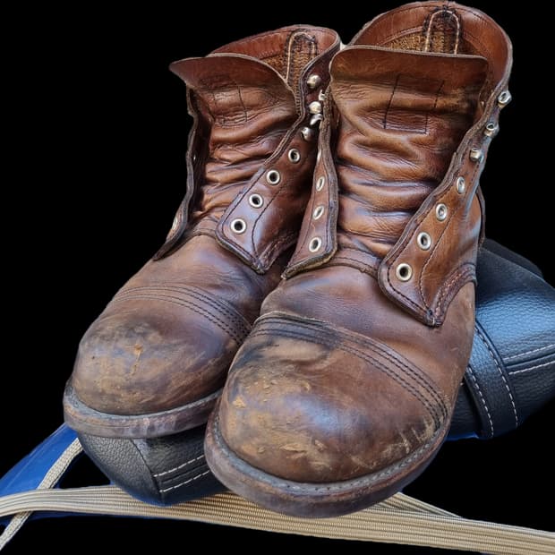 레드윙 아이언레인져 8111 10.5d