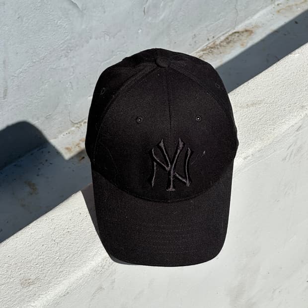 [M] MLB 엠엘비 뉴욕양키스 올블랙 볼캡 모자