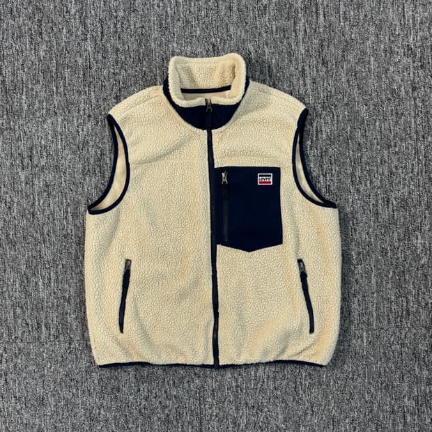 리바이스 레트로 플리스 베스트 