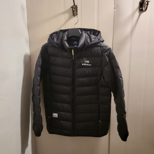 아이더 후드 경량패딩  블랙  키155