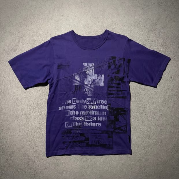 Berning sho y2k t-shirt