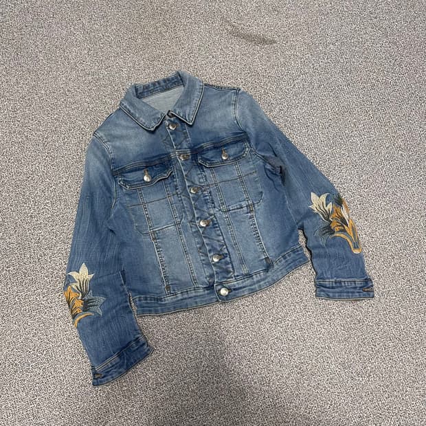 플라워 자수 데님자켓